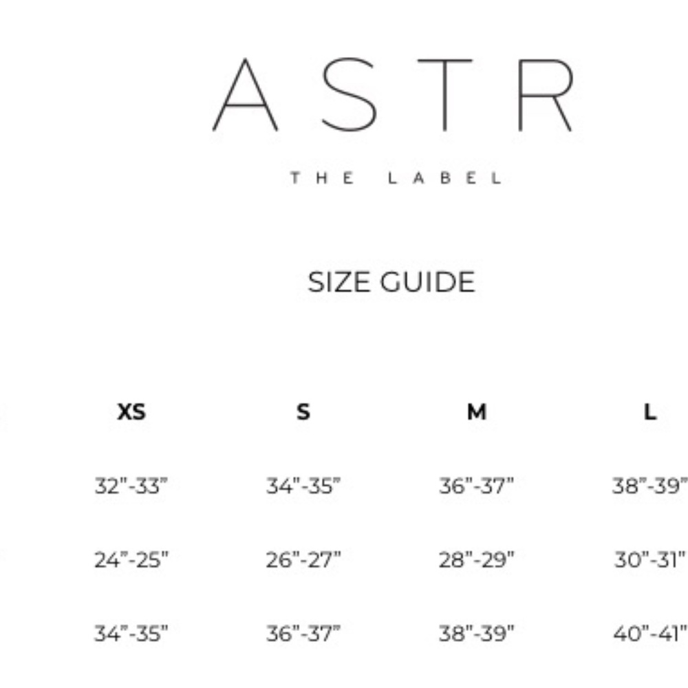 ASTR THE LABEL - Winslow Dress - Medium - Picture 8 of 8
